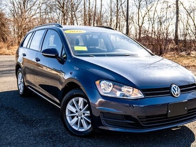 2016 Volkswagen Golf SportWagen