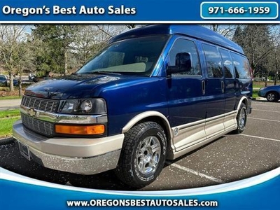 2004 Chevrolet Express 1500 for Sale in Chicago, Illinois