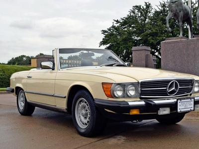 1983 Mercedes-Benz 380-Class