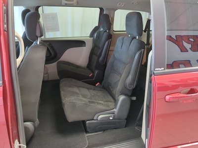 2014 Dodge Grand Caravan SXT in Dubuque, IA