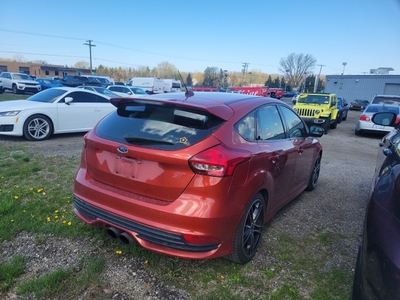2018 Ford Focus ST in Holland, MI