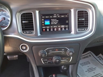 2019 Dodge Charger SE in Van Nuys, CA