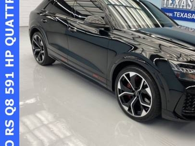 Audi RS Q8 4.0L V-8 Gas Turbocharged