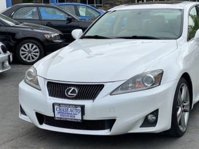 Lexus IS 2.5L V-6 Gas