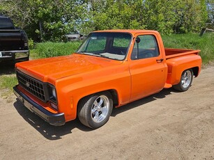 1980 Chevrolet C10 Square Body Short BOX Step Side 2WD Pickup