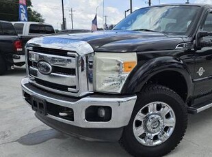 2012 Ford F250 Super Duty Crew Cab - Financing Available! $23,995
