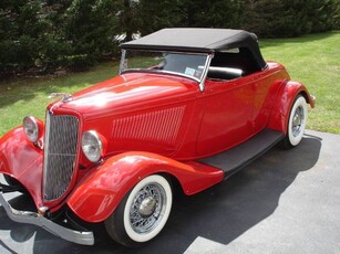 FOR SALE: 1934 Ford Roadster $40,495 USD