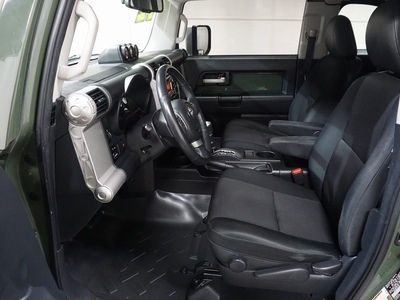 2012 Toyota FJ Cruiser in Youngstown, OH