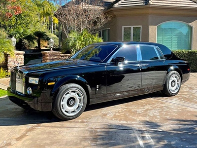 2004 Rolls-Royce Phantom 4 DR. Hardtop