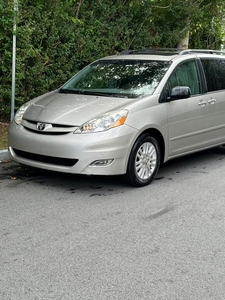 2009 Toyota Sienna