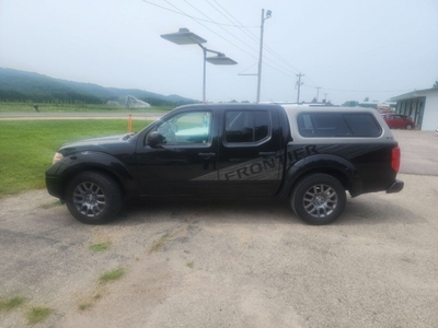 2012 Nissan Frontier SV V6 4x2 4dr Crew Cab SWB Pickup 5A for sale in Arena, WI