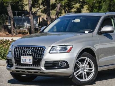 Audi Q5 2.0L Inline-4 Gas Turbocharged