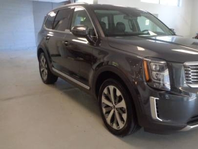 Kia Telluride 3.8L V-6 Gas