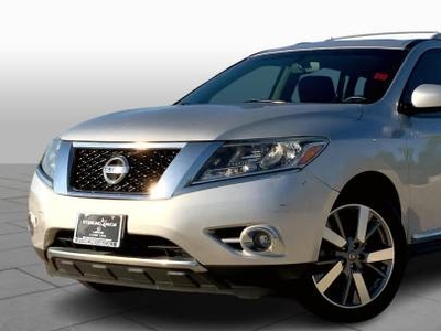 Nissan Pathfinder 3.5L V-6 Gas