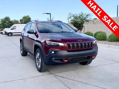 PRE-OWNED 2019 JEEP CHEROKEE TRAILHAWK 4WD