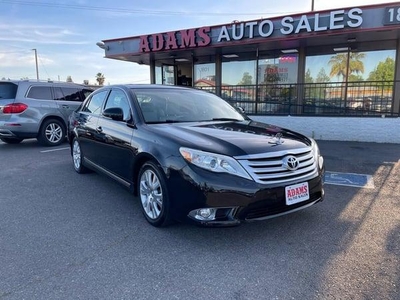 2012 Toyota Avalon for Sale in Chicago, Illinois