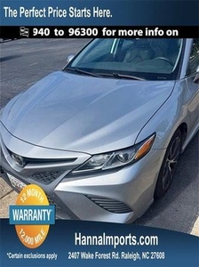 2019 Toyota Camry for Sale in Gilberts, Illinois