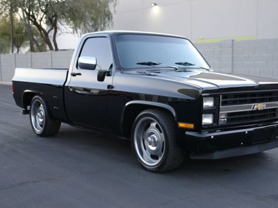 FOR SALE: 1987 Chevrolet 1/2 Ton Pickup