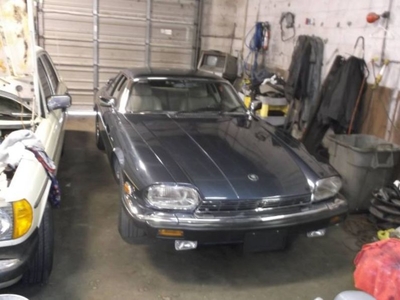 FOR SALE: 1988 Jaguar XJS $12,495 USD