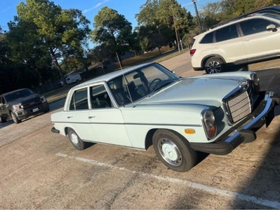 FOR SALE: 1974 Mercedes Benz 240D $12,195 USD