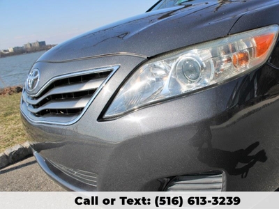 2011 Toyota Camry in Great Neck, NY