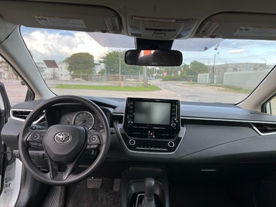 2020 Toyota Corolla LE in Miami, FL