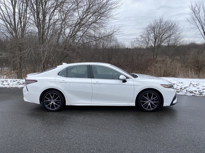 2021 Toyota Camry SE in Westborough, MA