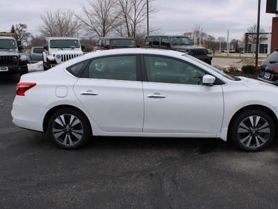2019 Nissan Sentra SV in Milwaukee, WI