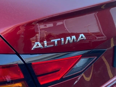 2020 Nissan Altima 2.5 SL in Buffalo, NY