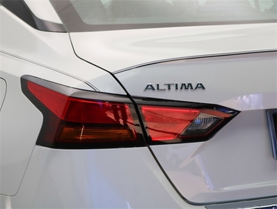 2022 Nissan Altima 2.5 SL in Montclair, CA