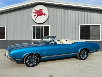 FOR SALE: 1971 Oldsmobile Cutlass Convertible $41,995 USD