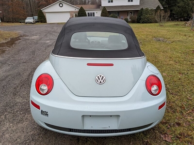 2006 Volkswagen New Beetle 2.5 in Seneca, PA