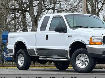 1999 Ford F-250 Super Duty 4DR XLT 4WD Extended Cab LB