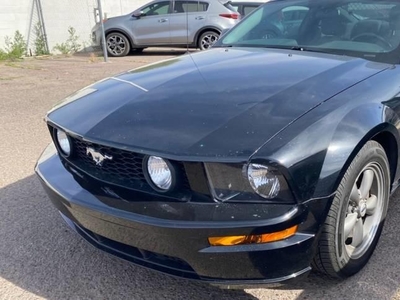2006 Ford Mustang GT Deluxe 2DR Fastback