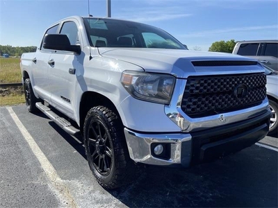 2018 Toyota Tundra 4X4 SR5 4DR Crewmax Cab Pickup SB (5.7L V8 Ffv)