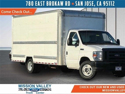 2019 Ford E-Series E-350 SD 2DR 138 In. WB SRW Cutaway Chassis