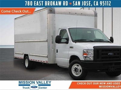 2019 Ford E-Series E-350 SD 2DR 158 In. WB DRW Cutaway Chassis