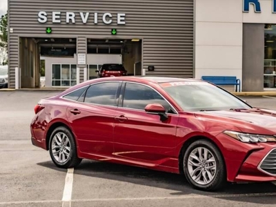 2019 Toyota Avalon XLE 4DR Sedan