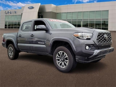 2020 Toyota Tacoma 4X2 TRD Off-Road 4DR Double Cab 5.0 FT SB