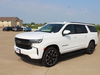 2022 Chevrolet Suburban RST in Fort Madison, IA