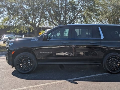 2023 Chevrolet Suburban High Country in Leesburg, FL