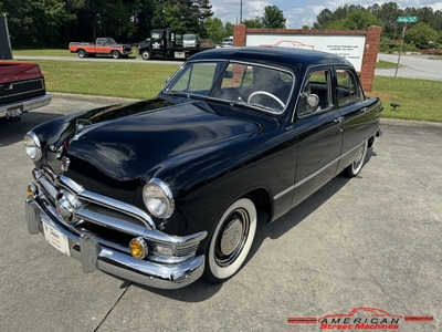 1950 Ford Custom Deluxe Fordor