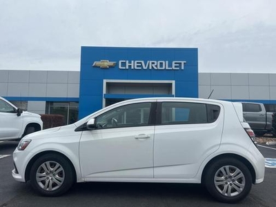 2017 Chevrolet Sonic for Sale in Co Bluffs, Iowa