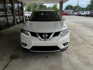 2014 Nissan Rogue S in South Pittsburg, TN