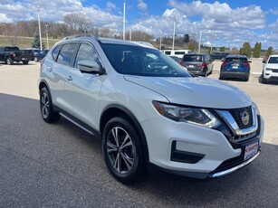 2019 Nissan Rogue SV in Middleton, WI