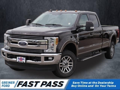 2019 Ford F-350 Super Duty 4X4 XLT 4DR Crew Cab 8 FT. LB SRW Pickup