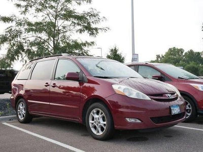 2006 Toyota Sienna for Sale in Chicago, Illinois