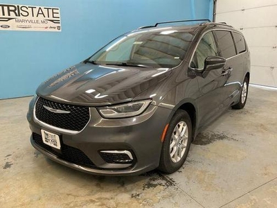 2021 Chrysler Pacifica for Sale in Saint Charles, Illinois