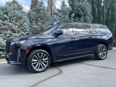 2022 Cadillac Escalade ESV Sport