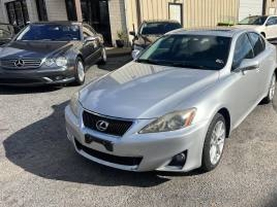 Lexus IS 2500